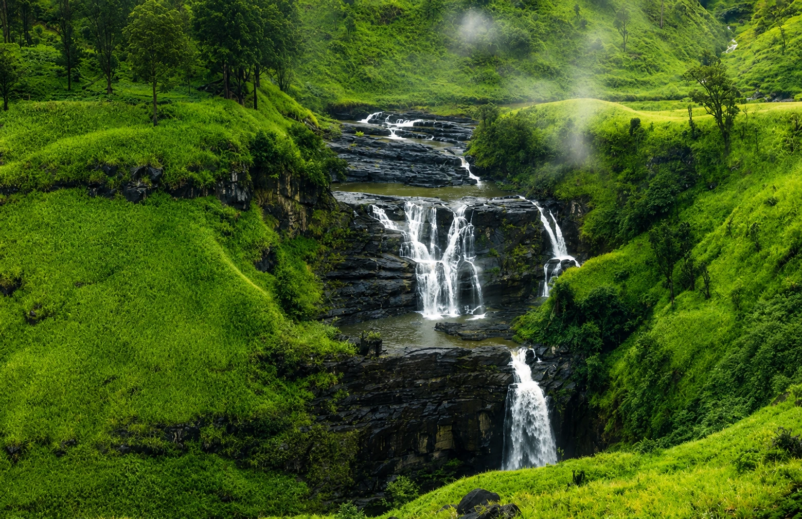 Lovers Leap and Glen Falls, Nuwara Eliya
